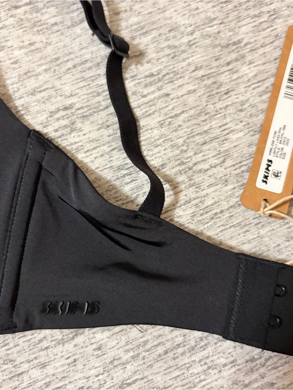 SKIMS Black Wireless Lightly Lined Bra 32DD - Picture 8 of 8
